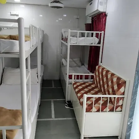 Hostel Star *