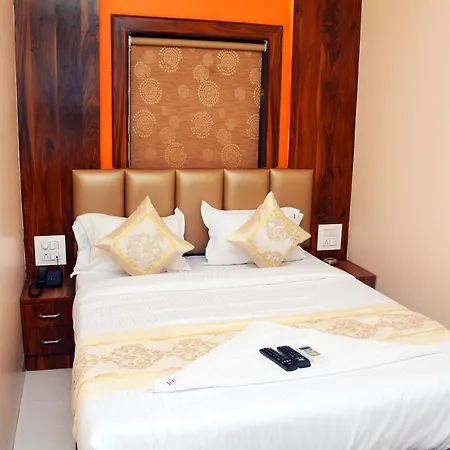 Hotel Nest N Rest -