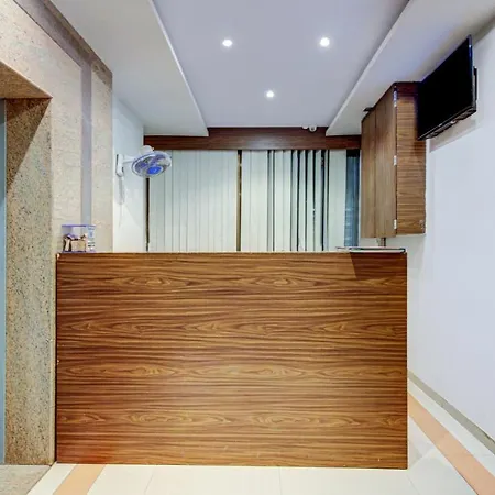 Hotel Treebo Trend Bkc Grand