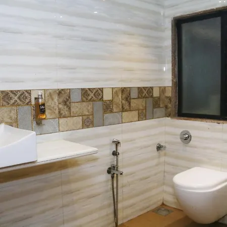 West - Andheri West Hotel
