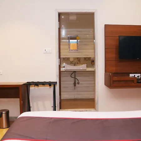 Hotel West - Andheri West