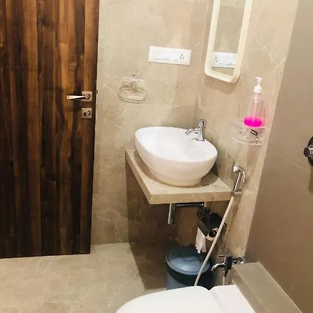 Dev Shelters 6 Hotel Mumbai