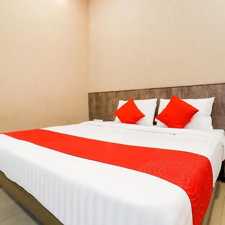 Oyo Flagship 62835 Oriental And Banquet Madh Church Hotel Mumbai