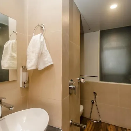 Axis International 3* Mumbai