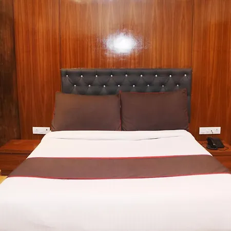 West - Andheri West Hotel