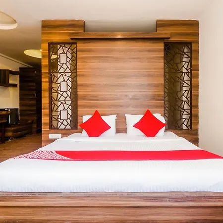 Monarch Boutique Hotel