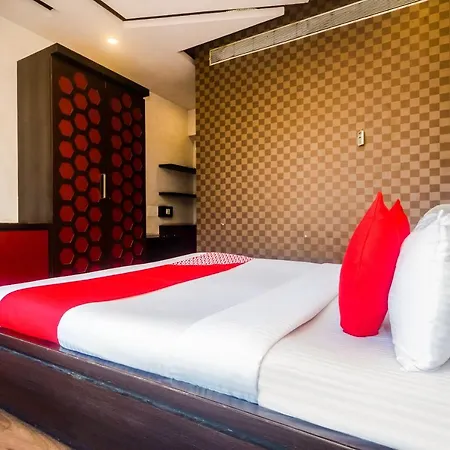 Hotel Monarch Boutique Mumbai