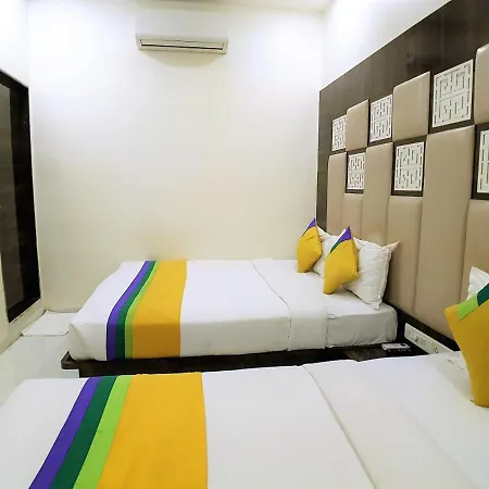 Hexa Magnet Hotel 3*