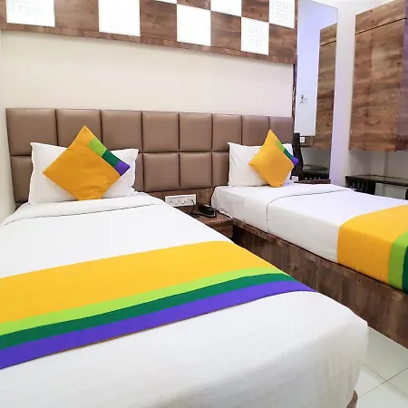 Hotel Hexa Magnet 3*