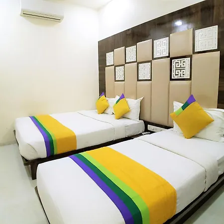 Hexa Magnet Hotel