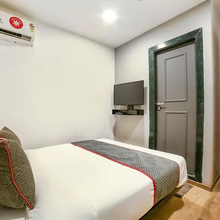 Fabexpress Highway Residency Hotel 3*