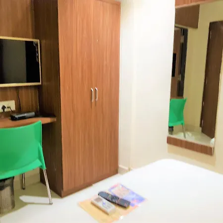 Hexa New West 3* Mumbai