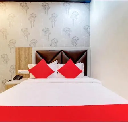 Hotel The Qubic