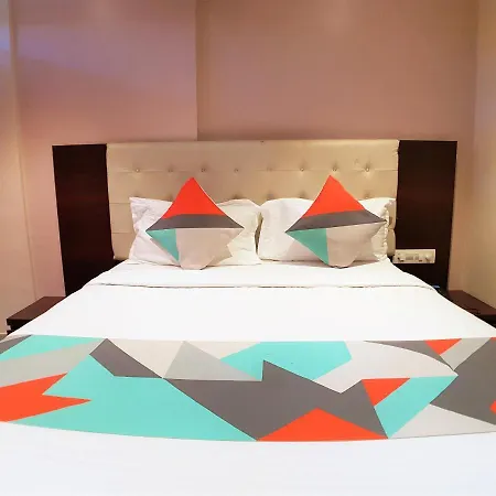 Hotel Hexhotel Malad