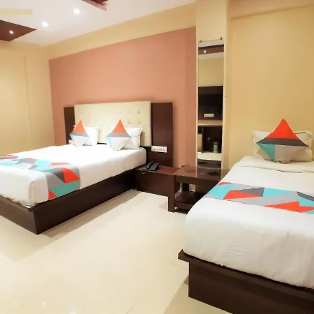 Hexhotel Malad
