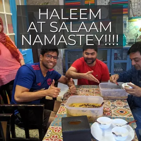 Hostel Salaam Namastey Backpackers Mumbai