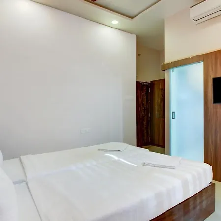 Nirvana Grace Hotel 2*