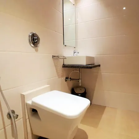Hexhotel Wellin 3*