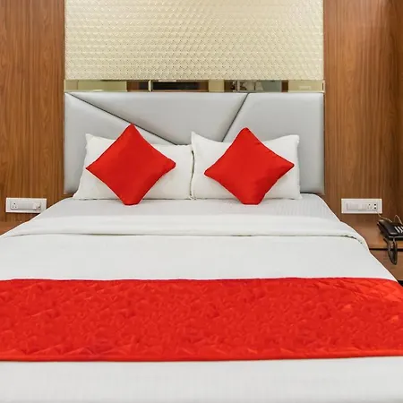 Hotel Hometown Near Us Embassy Bkc Mumbai