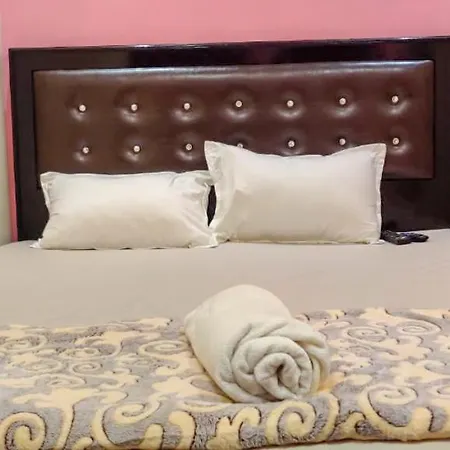 Wow 3* Mumbai