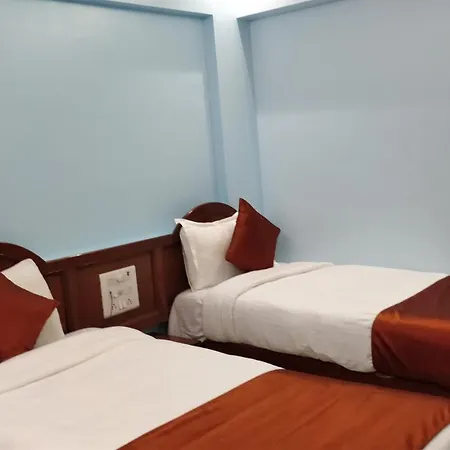 Sagar Hotel 2*