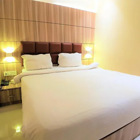 Hexhotel Wellin 3* Mumbai