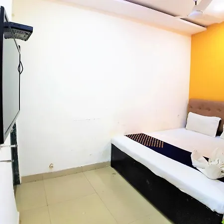 Hexhotel City 2* Mumbai