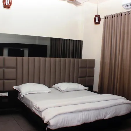 Central Park Hotel Mumbai