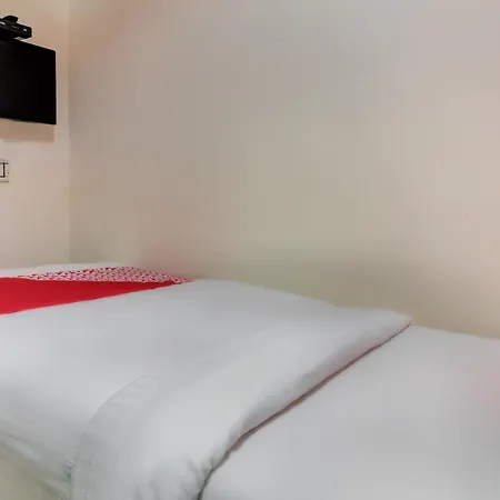 Hotel Sai Leela Residency