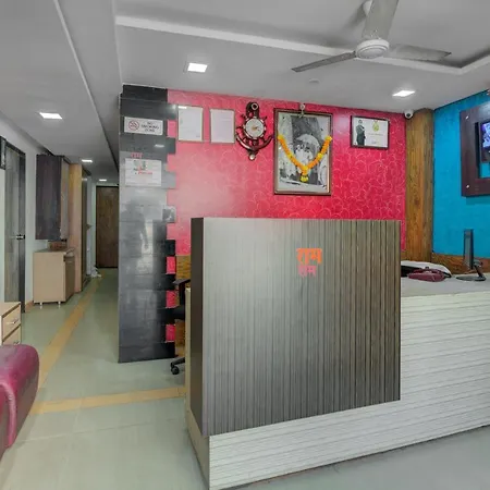 Sai Leela Residency Hotel 2*
