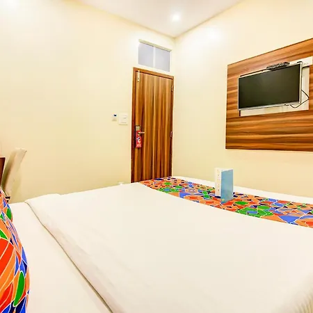Hotel Fabhotel Axis International - Nr International Airport