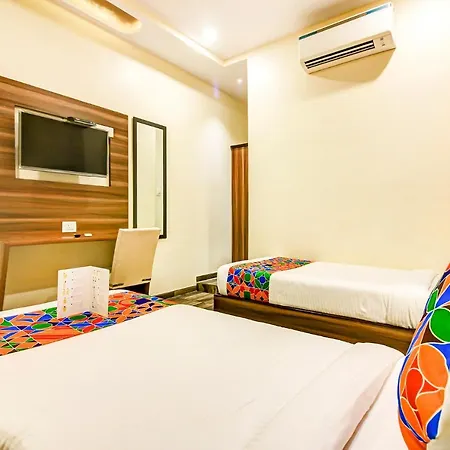 Fabhotel Axis International - Nr International Airport 3* Mumbai