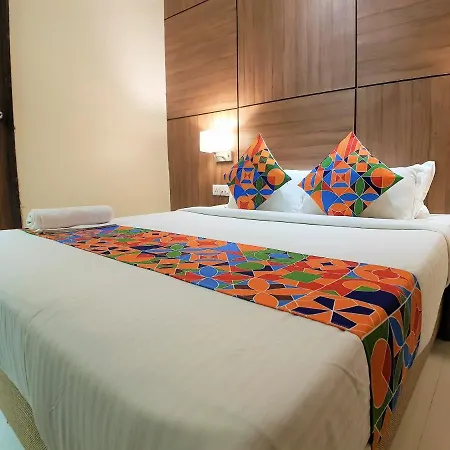 Phonix 3* Mumbai