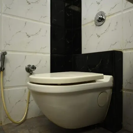 Hotel Fabhotel Lal Sai Residency