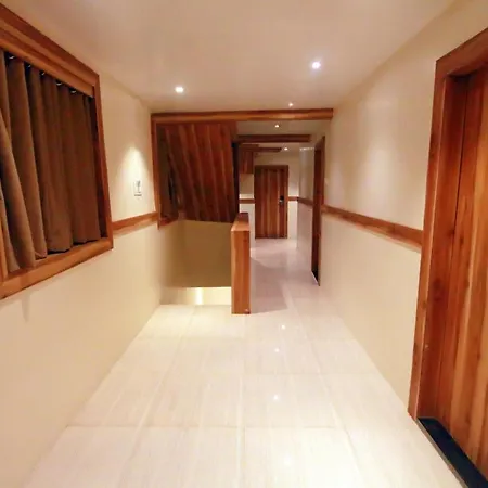 Hotel Al Madina Palace Mumbai