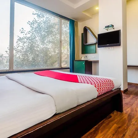 Hotel Monarch Boutique Mumbai