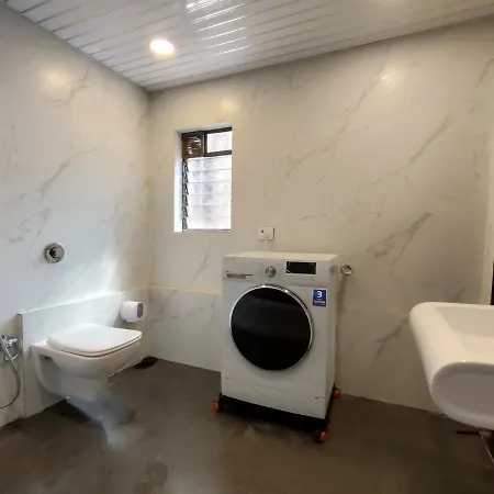 Osi Andheri West Apartment