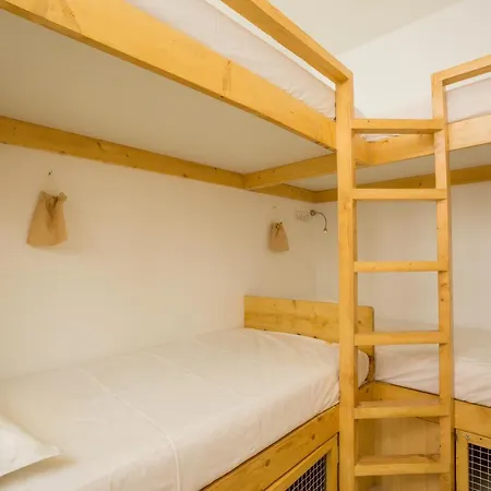 Nap Manor Hostel