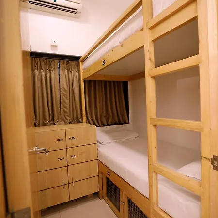 Nap Manor Hostel *
