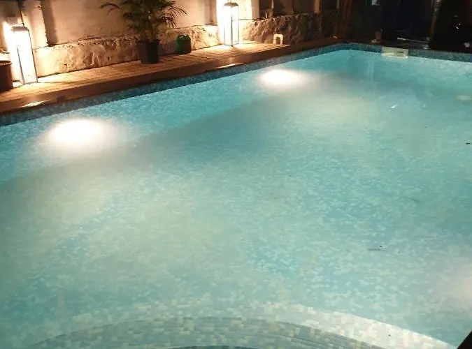 Rose Villa