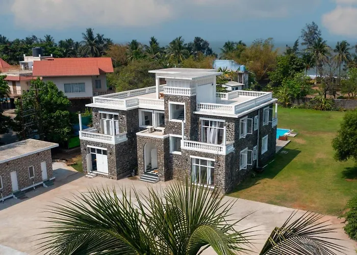 Ama Stays And Trails Casa Kenzo, Kashid