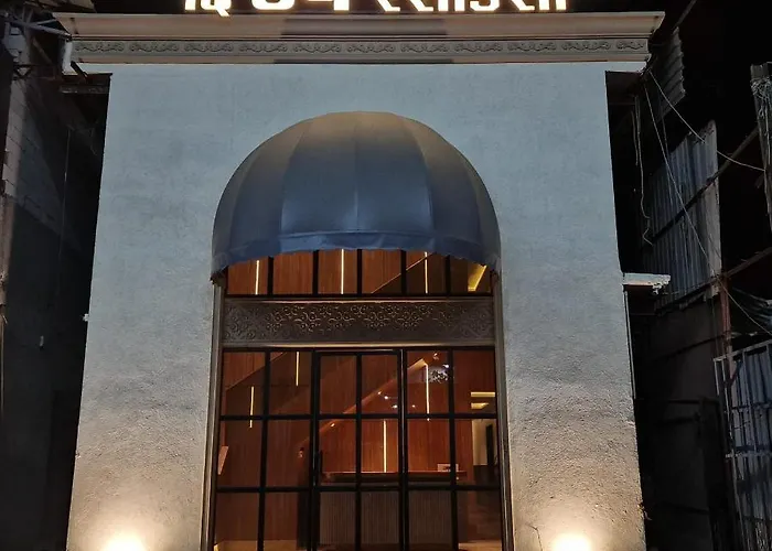 The Ube Residency - Hotel In Malad