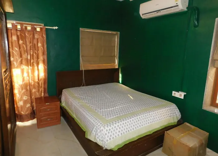 Andheri Central Apartment