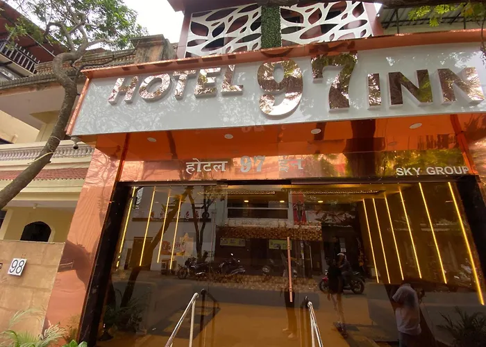 Hotel 97 Inn- Andheri Versova