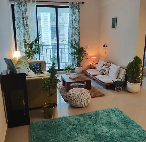 Slow Living At Bohemian Blue Door Home Near Atal Setu