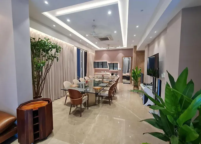 Kova Luxury Service Apartment