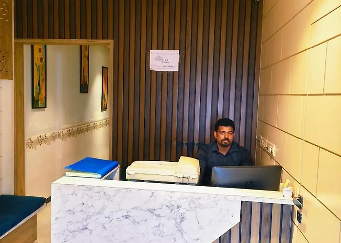 Hotel Sunrise Residency