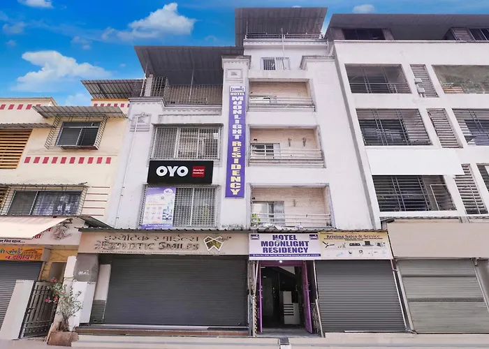 Hotel O Moonlight Residency