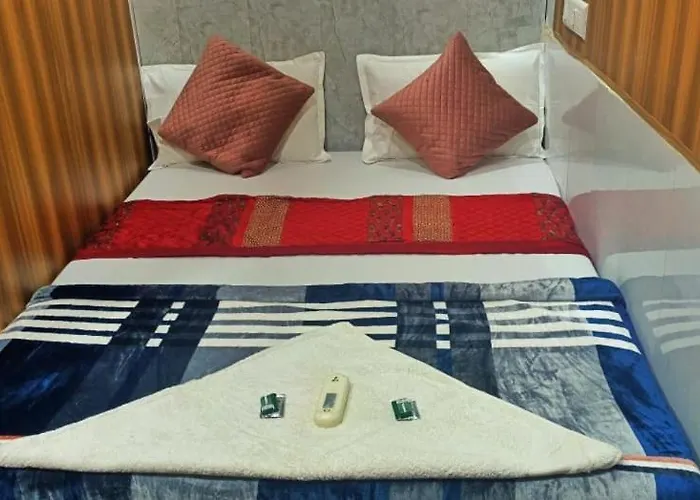 Hotel Aman P