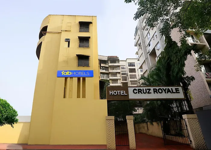 Fabhotel Cruz Royale - Nr- Bandra West
